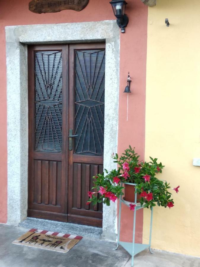 Casa Bartula Villa Bolzano Novarese Exterior foto